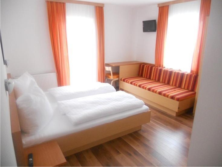 Hotel Haus Annemarie Wagrain Zimmer foto