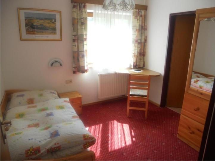 Hotel Haus Annemarie Wagrain Zimmer foto